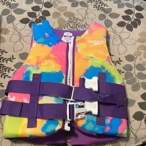 Speedo life vest